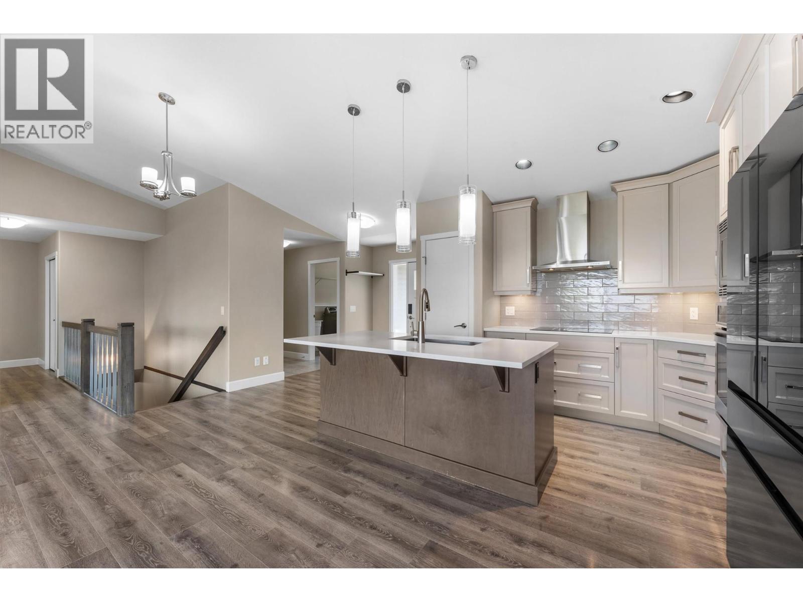 Picture for Unit #5, 1342 Shaunna  Road