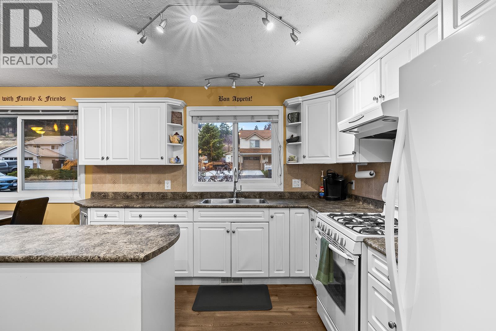 Picture for 3345 Gates  Road