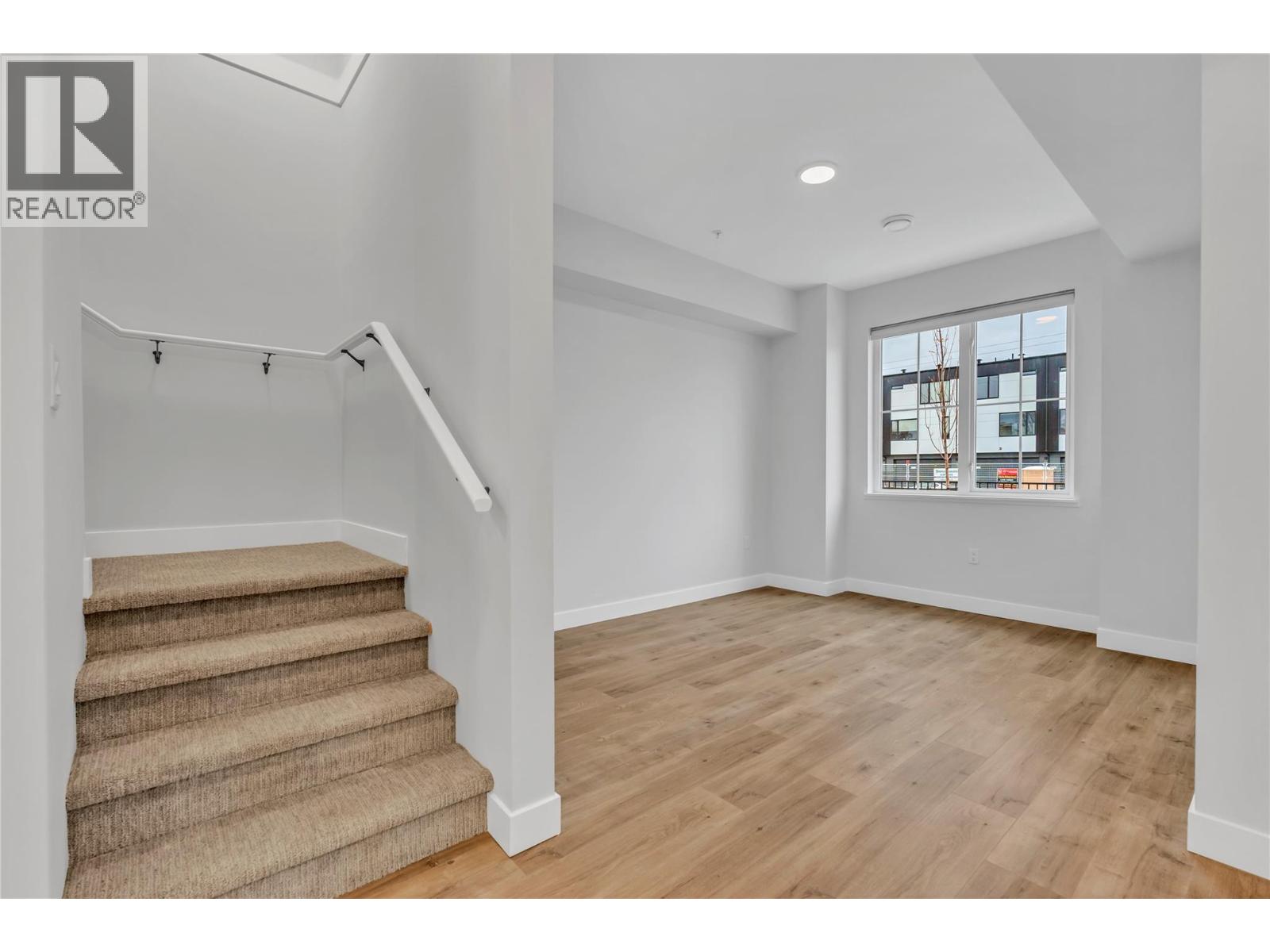 Picture for Unit #103, 726 Westminster  AvenueW