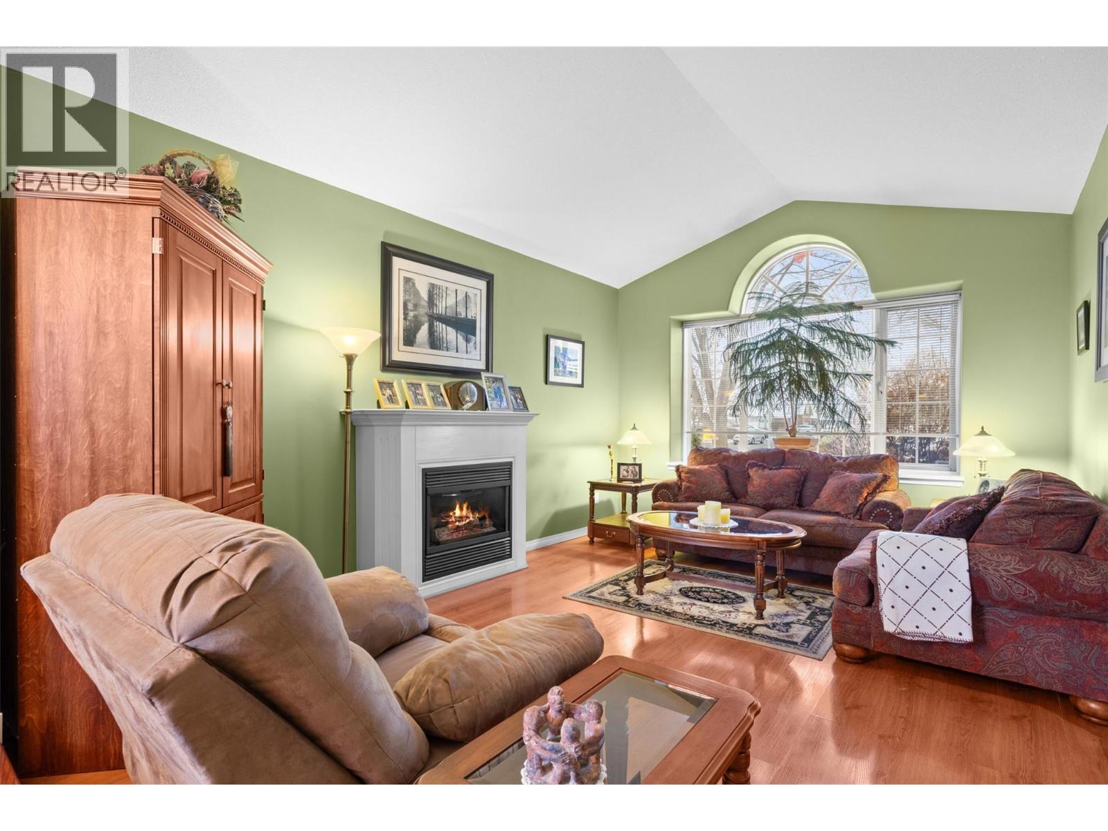 Picture for 699 Saratoga  Place