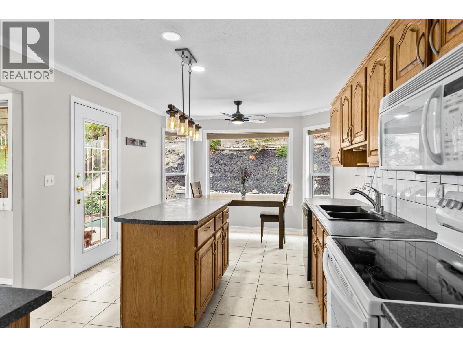 Picture for 125 Applecrest  Court