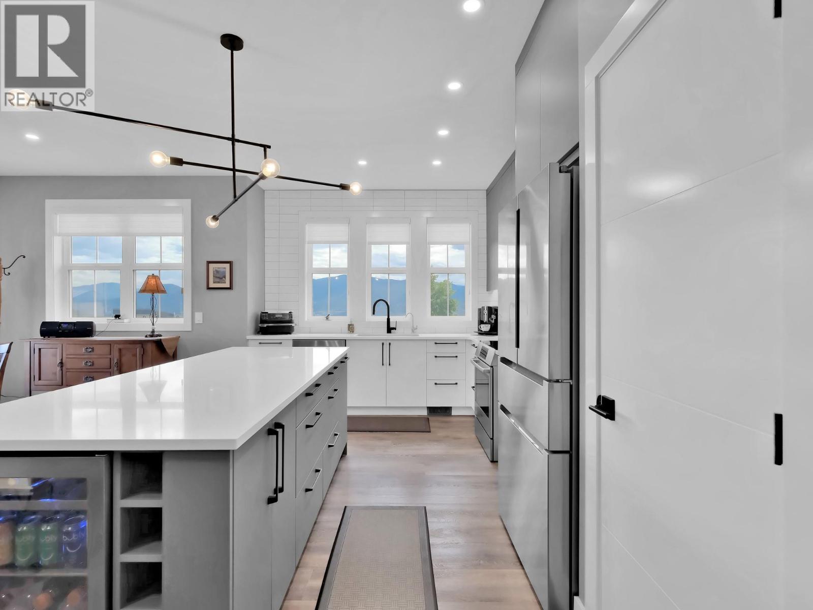 Picture for 1940 HARRIS  Drive