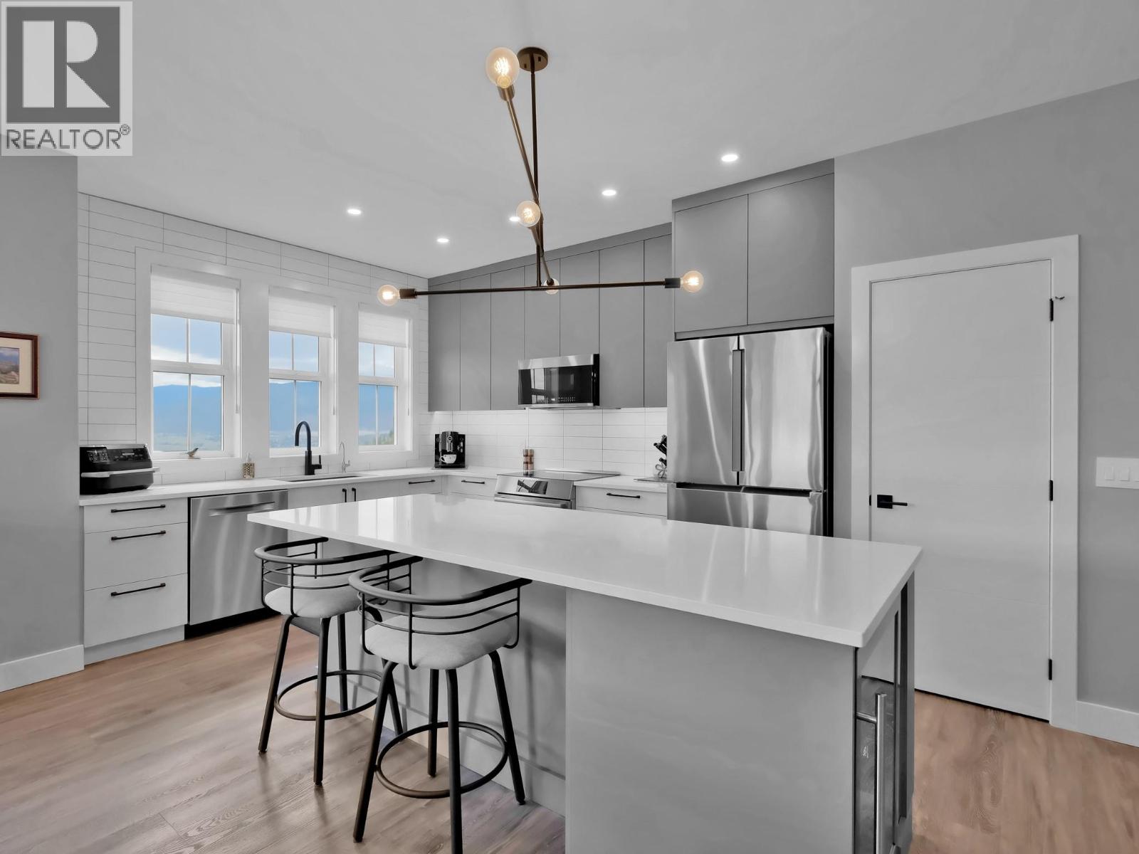 Picture for 1940 HARRIS  Drive