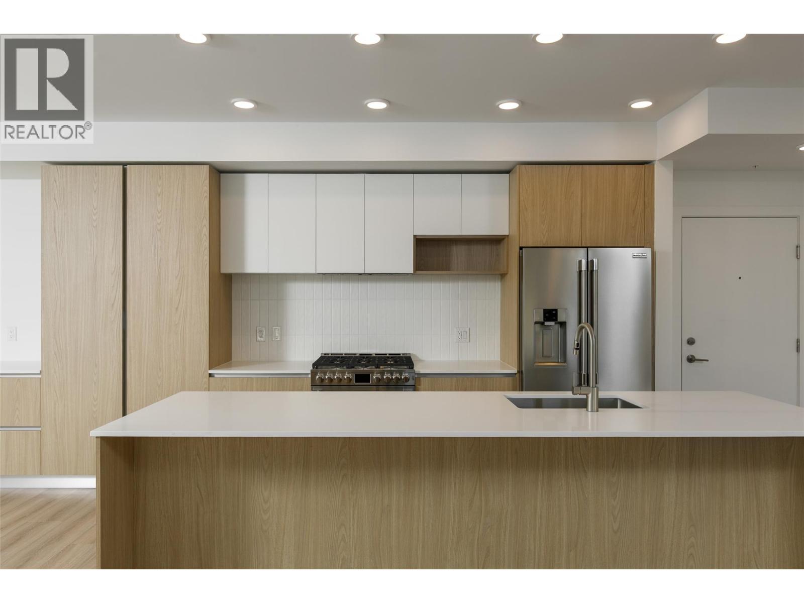 Picture for Unit #301, 2760 Olalla  Road