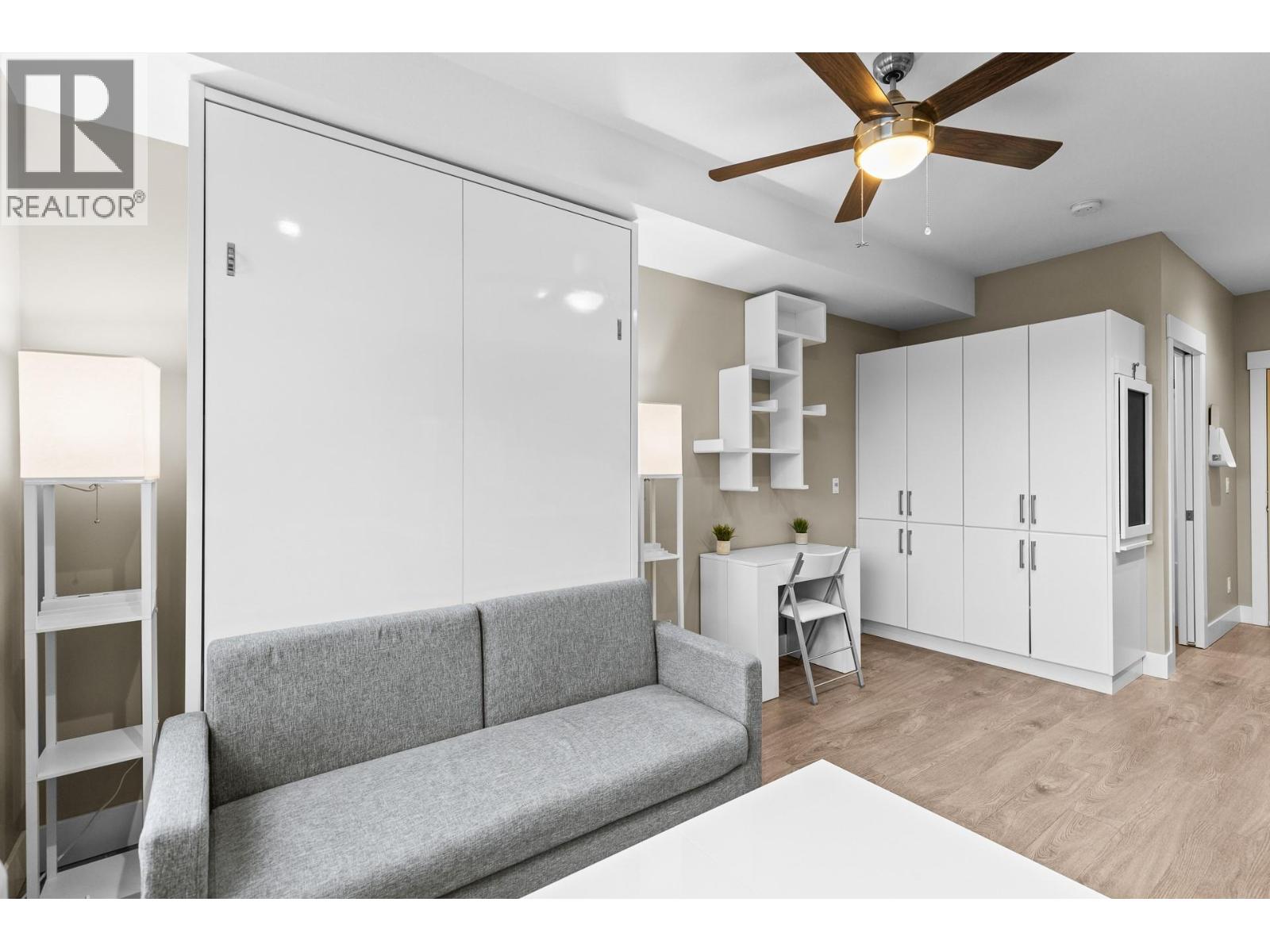 Picture for Unit #430, 925 Leon  Avenue