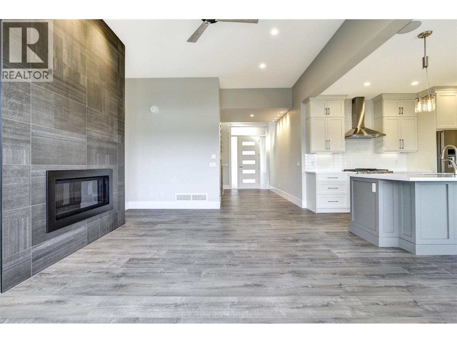 Picture for 1051 Aurora  Heights