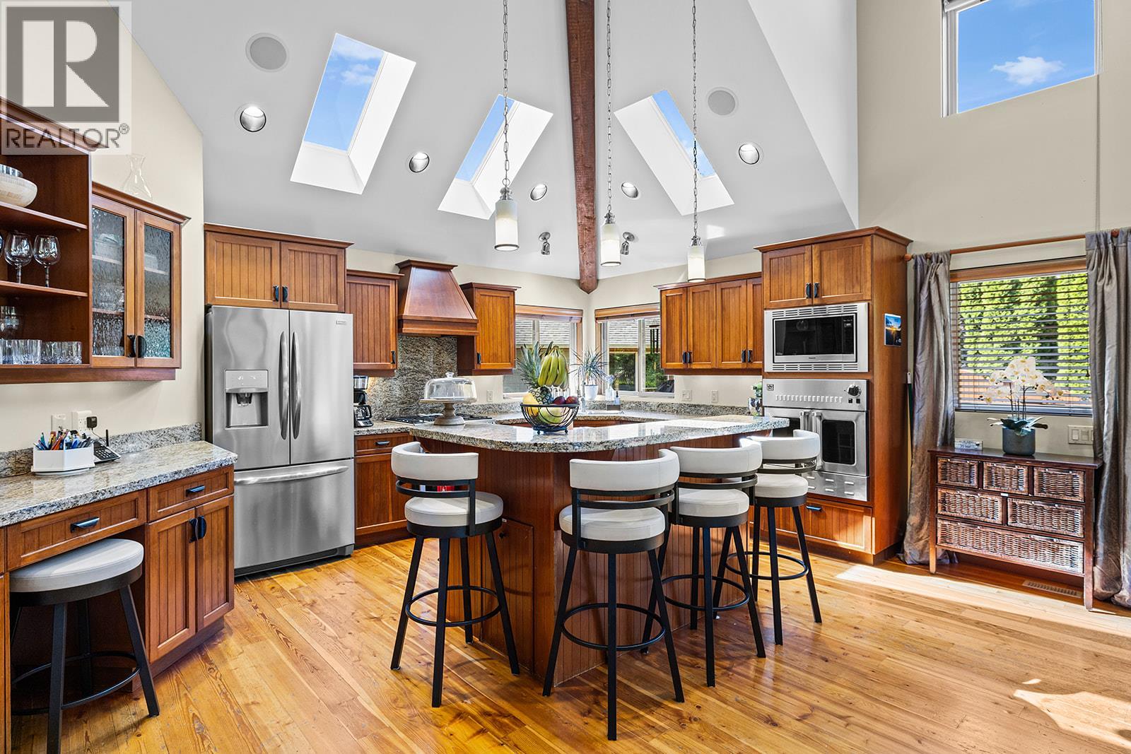 Picture for 1682 Larkridge  Court