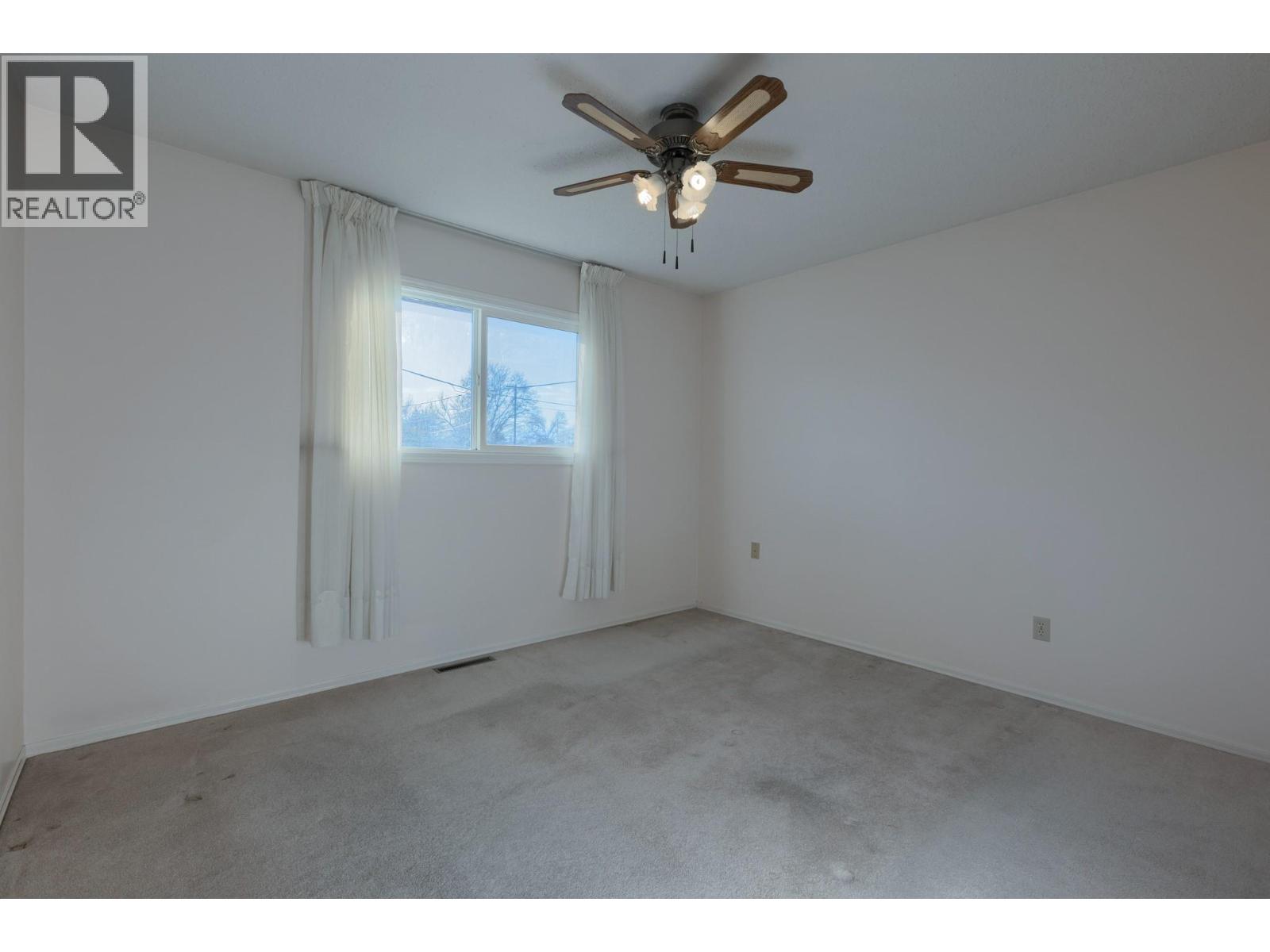 Picture for 810 Fife  Road