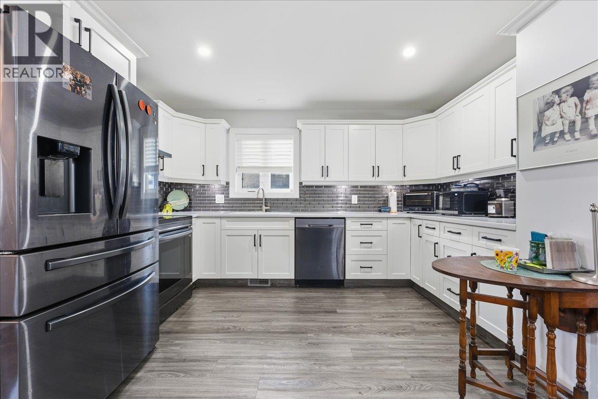 Picture for Unit #11, 1705 Hillier  RoadE