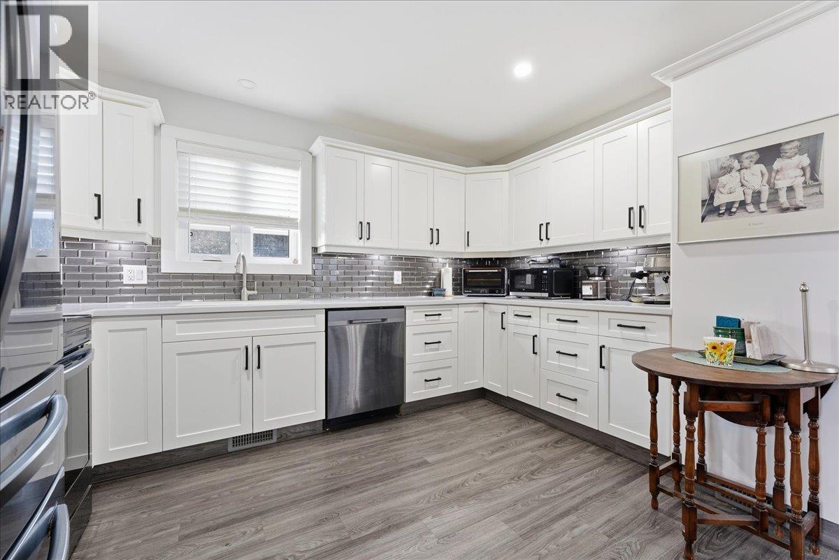 Picture for Unit #11, 1705 Hillier  RoadE