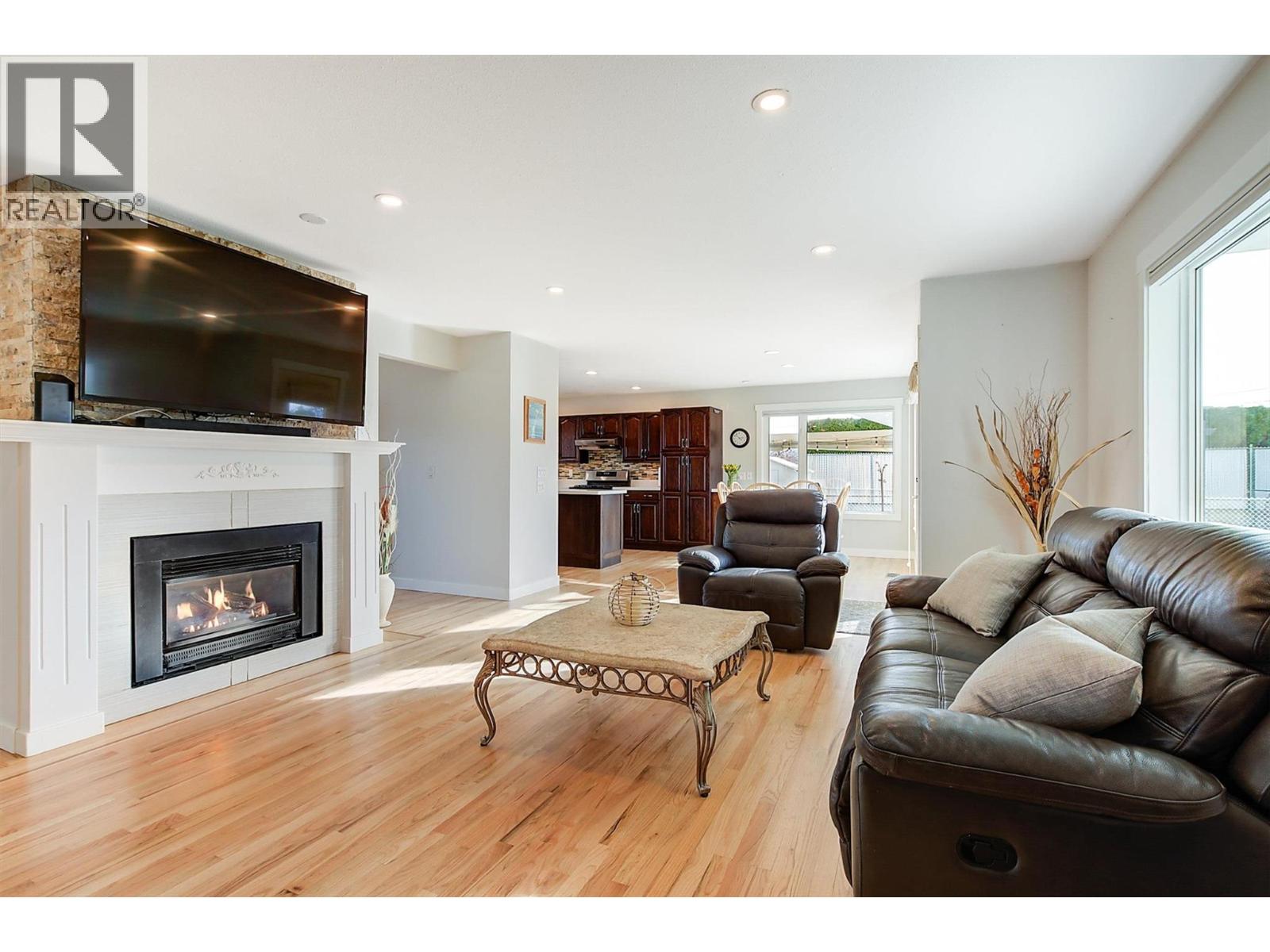 Picture for 2547 Sexsmith  Road