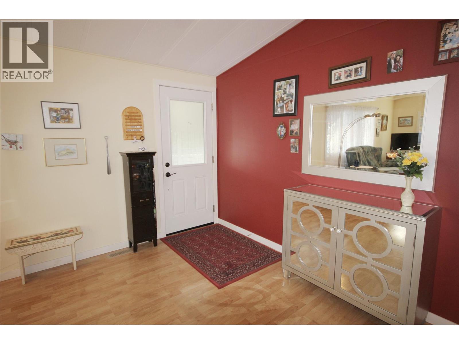Picture for Unit #17, 999 Burnaby  Avenue