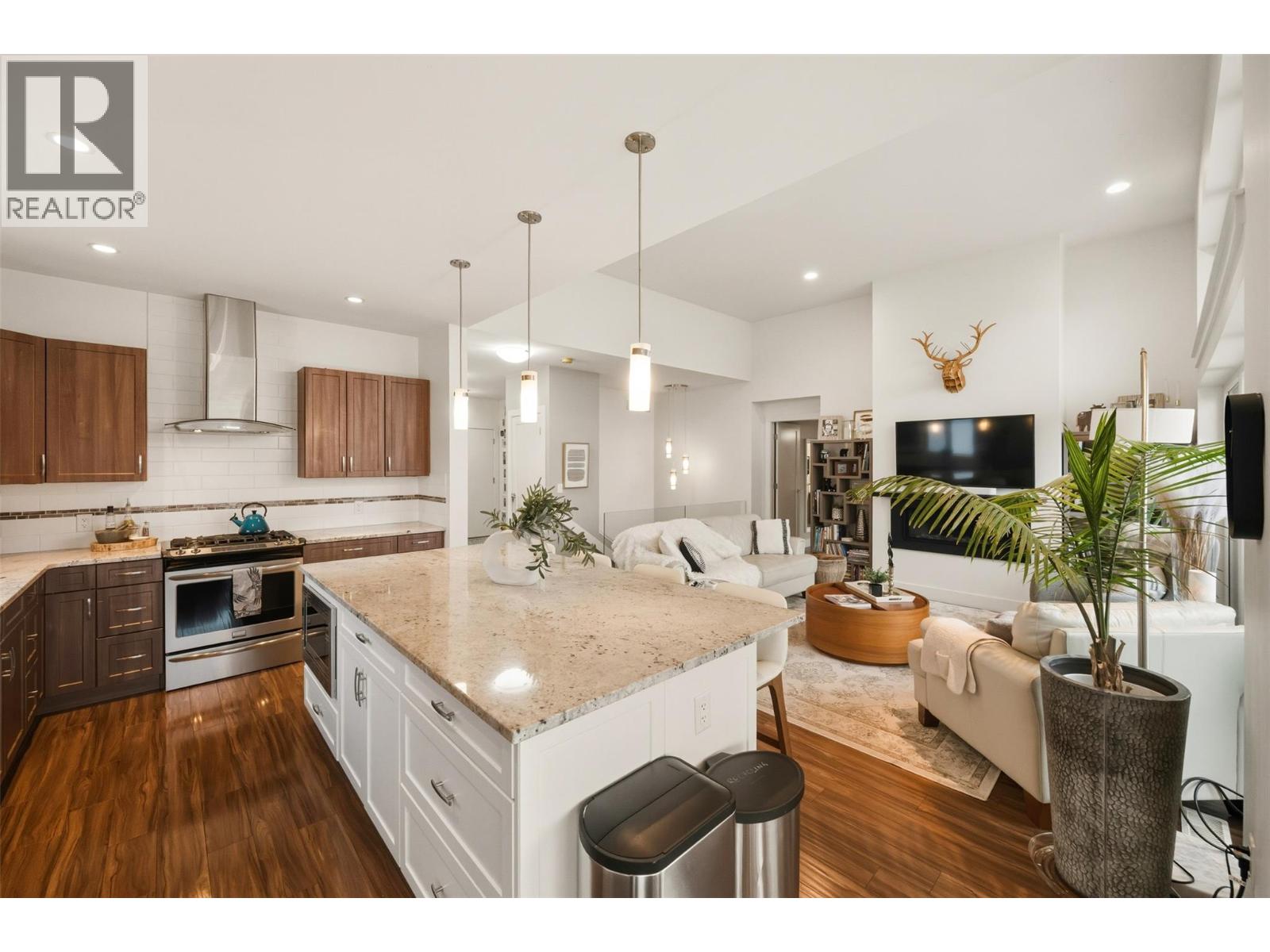 Picture for 118 View  Place