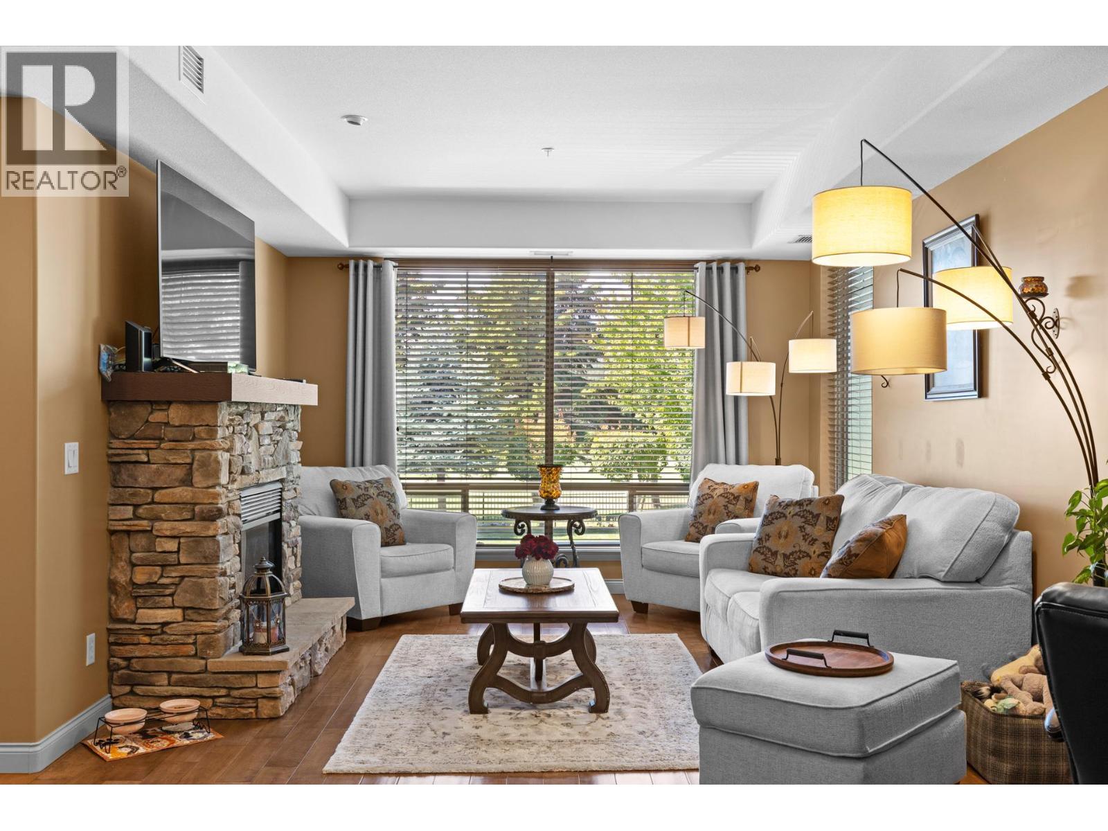 Picture for Unit #110, 2760 Auburn  Road