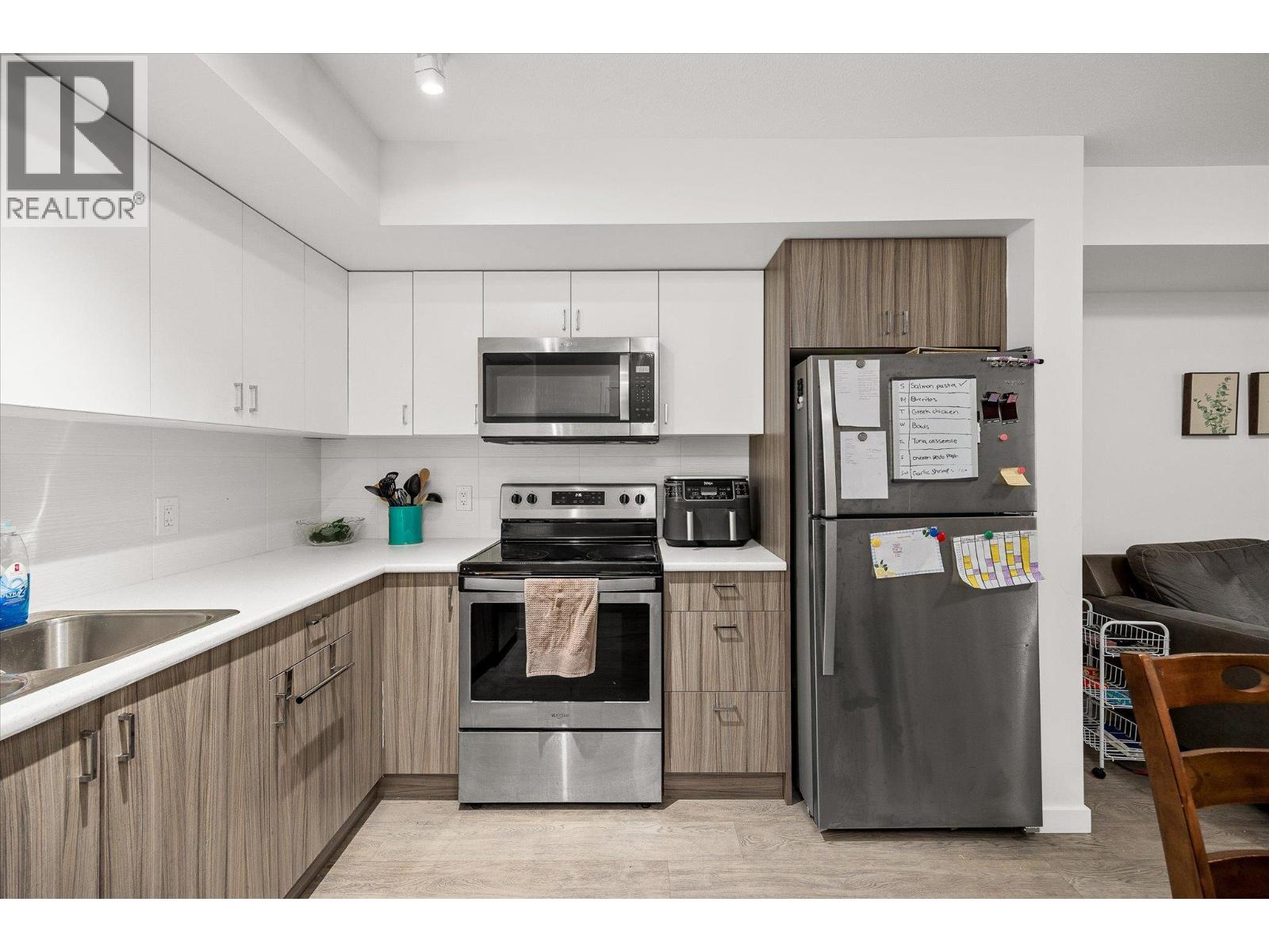 Picture for Unit #212, 655 Academy  Way