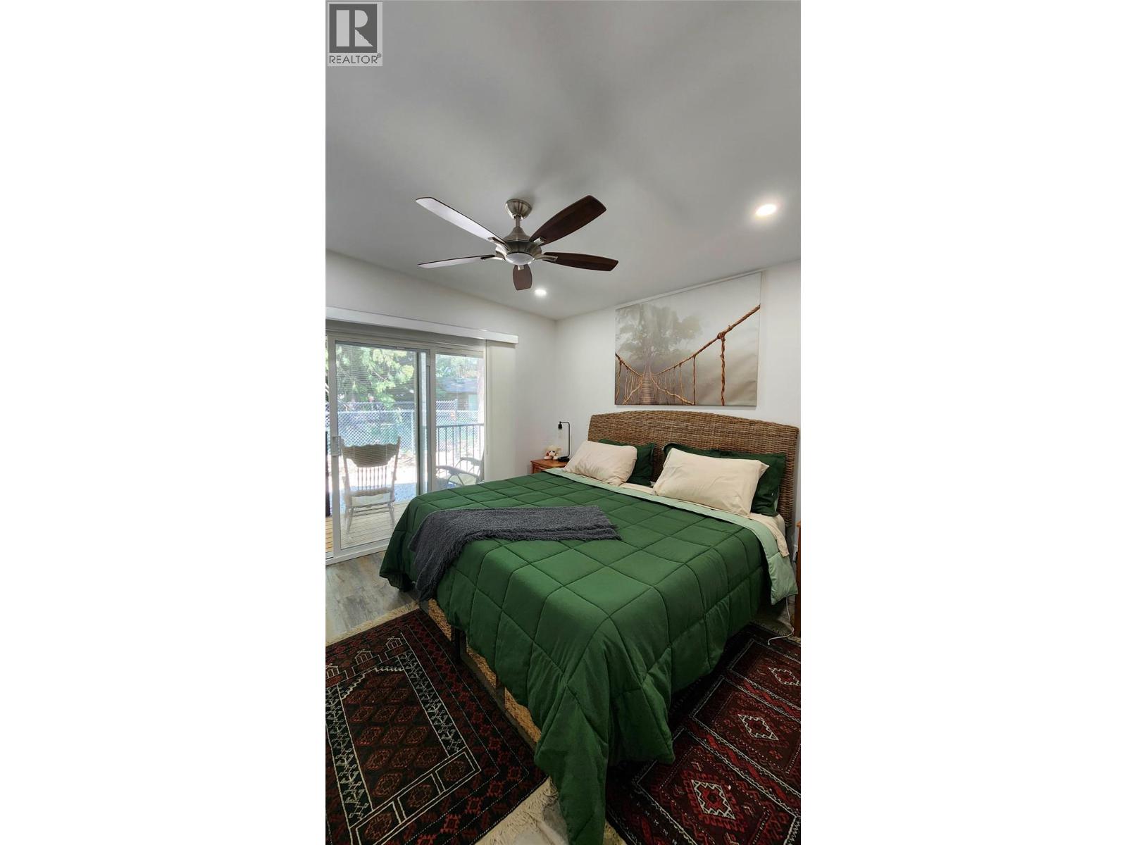 Picture for 1134 Hawthorn  Row