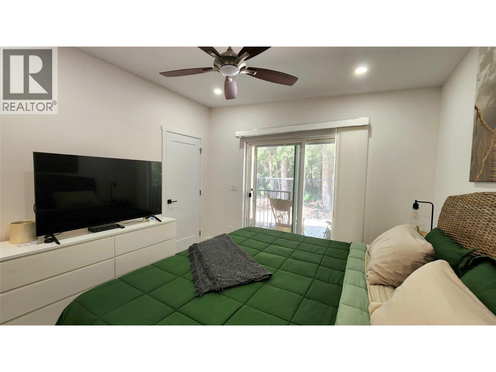 Picture for 1134 Hawthorn  Row