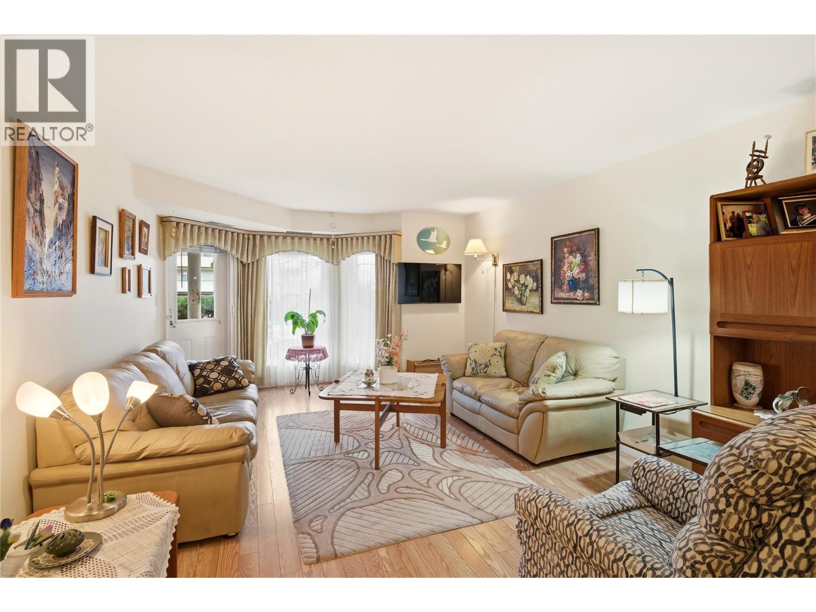 Picture for Unit #116, 1965 Durnin  Road