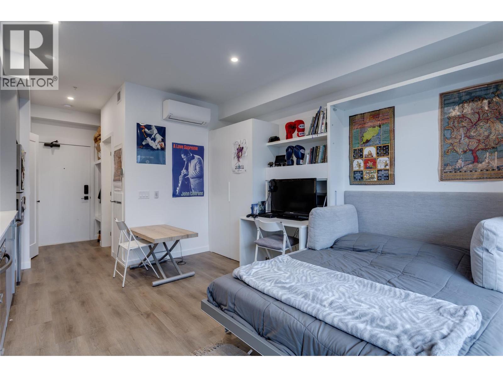 Picture for Unit #307, 1274 Devonshire  Avenue