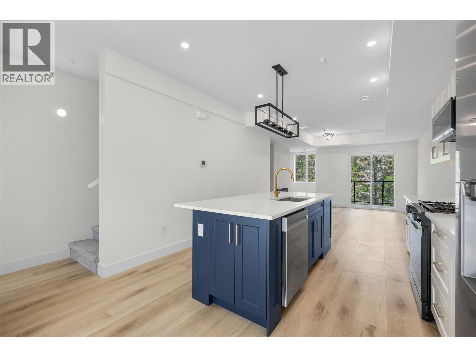 Picture for Unit #25, 1975 Shannon Lake  Road