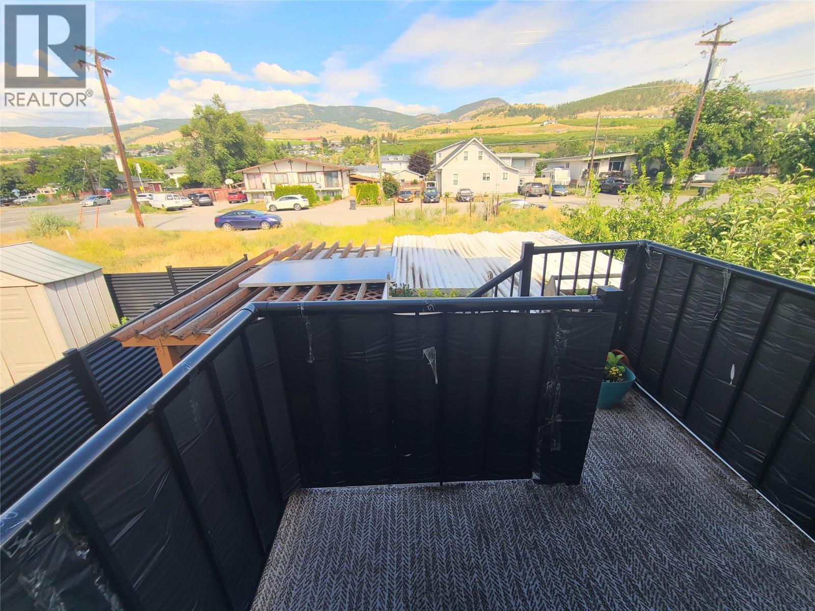 Picture for Unit #107, 335 33  HighwayE