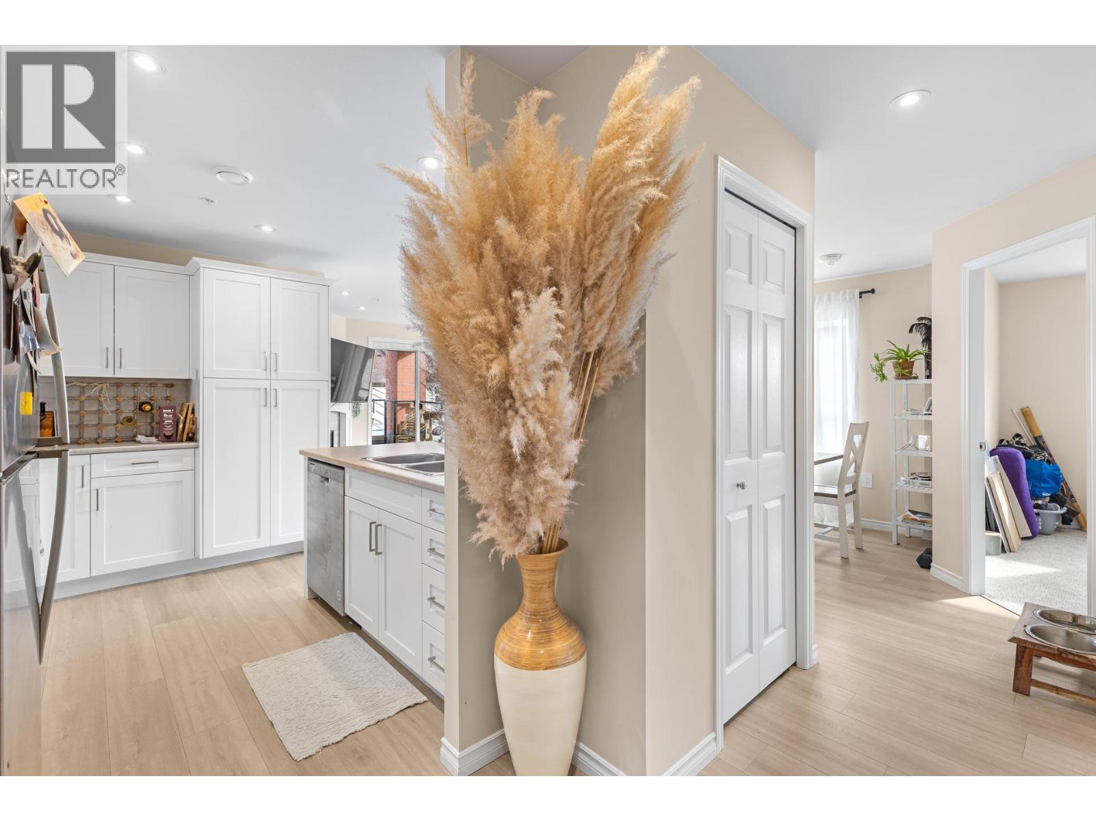 Picture for Unit #307, 3362 Skaha Lake  Road