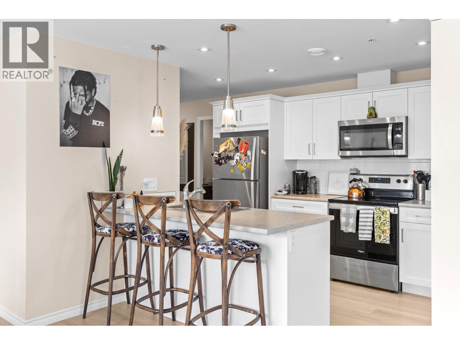 Picture for Unit #307, 3362 Skaha Lake  Road