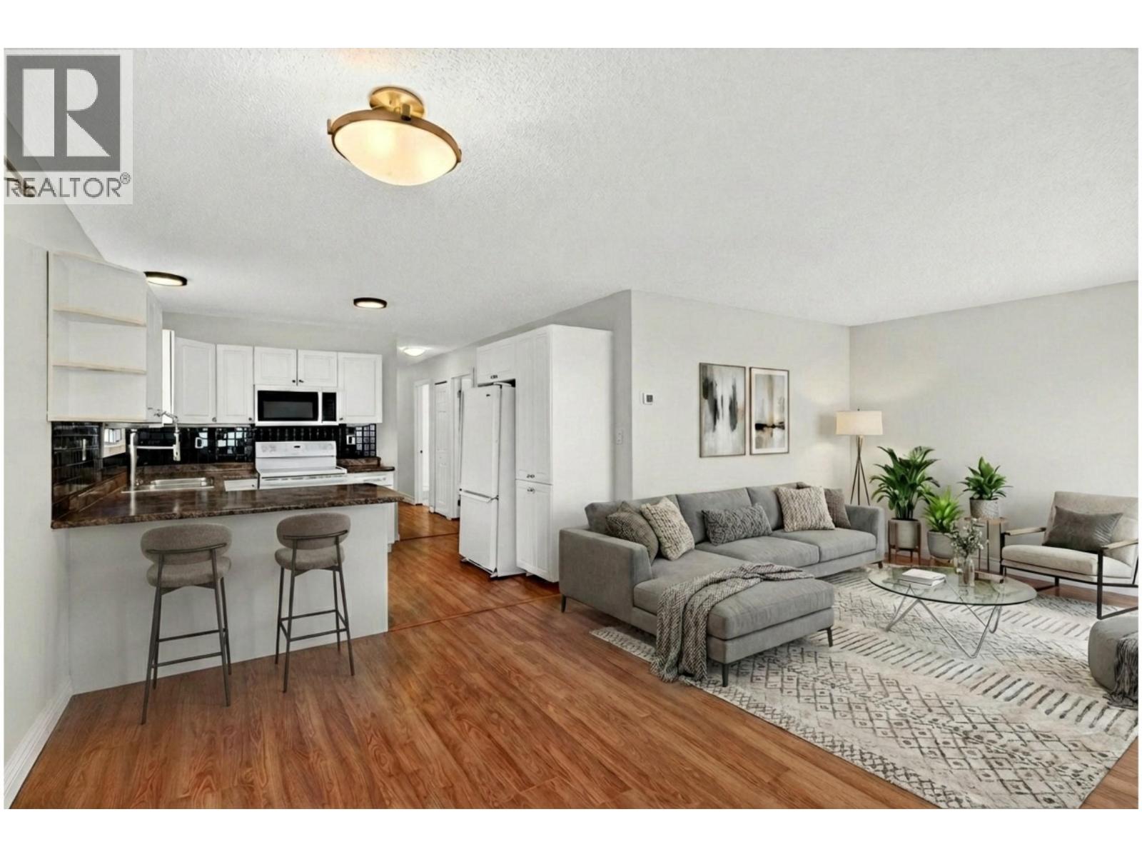 Picture for 1031 Martin  Avenue