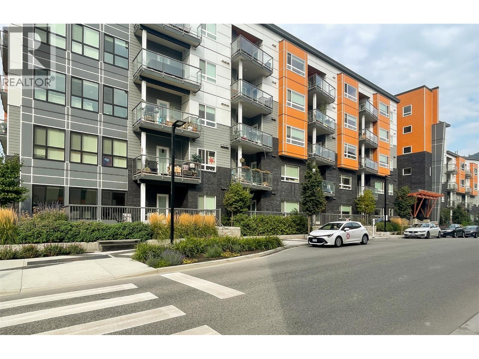 Picture for Unit #505, 722 Valley  Road