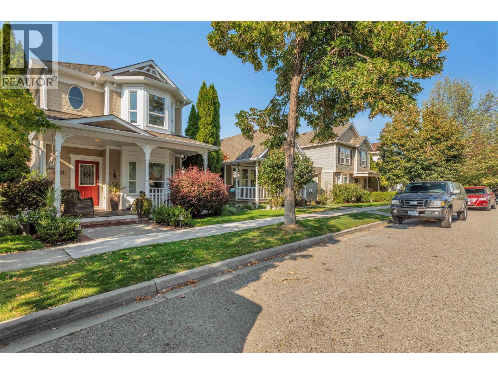 Picture for 430 McCarren  Avenue