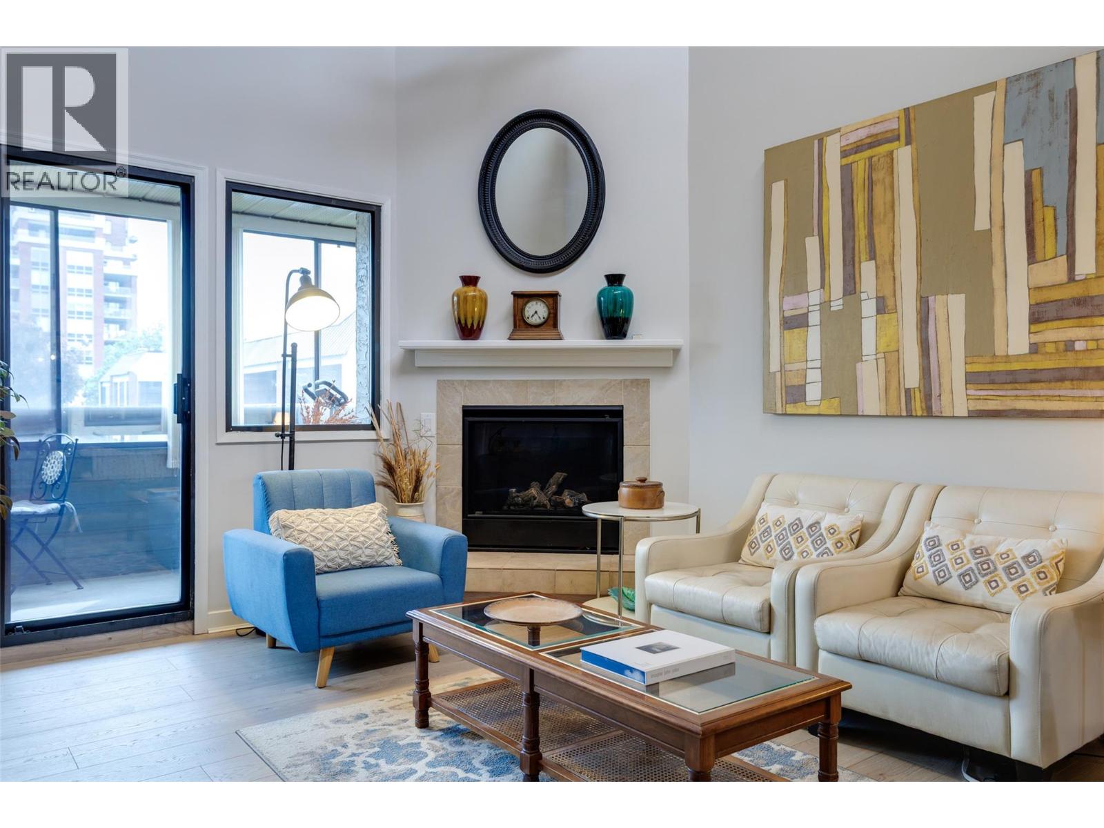 Picture for Unit #305, 1056 Bernard  Avenue