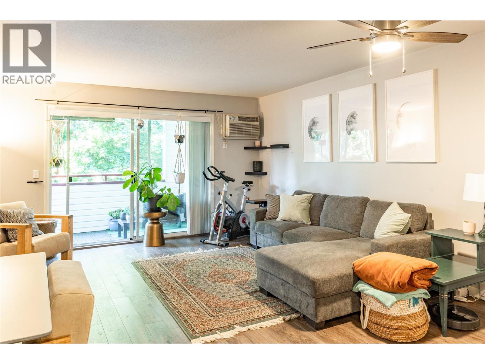 Picture for Unit #304, 240 Hollywood  RoadN