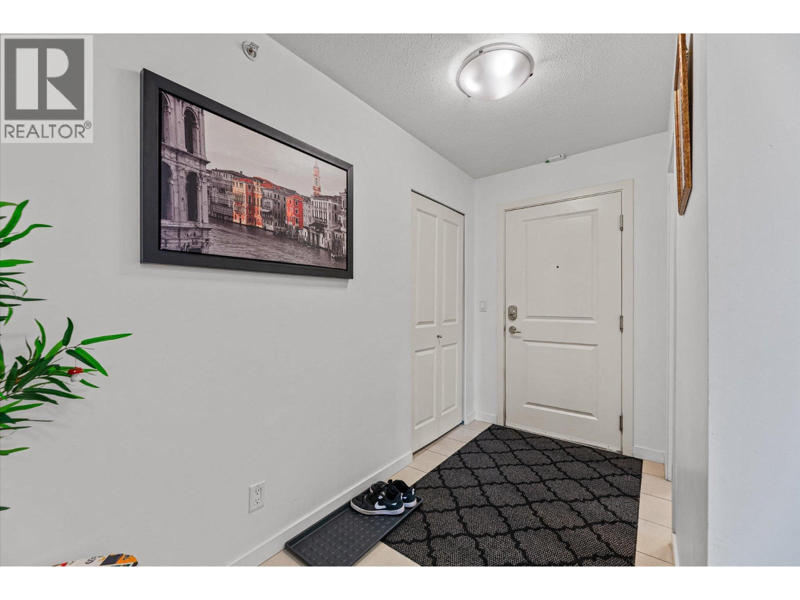 Picture for Unit #403, 539 Yates  Road