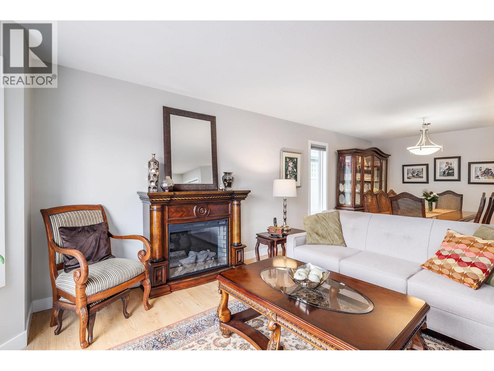 Picture for Unit #2, 615 GLENMEADOWS  Road