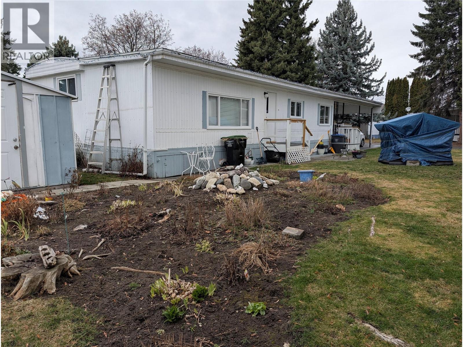 Picture for Unit #101, 3535 Casorso  Road