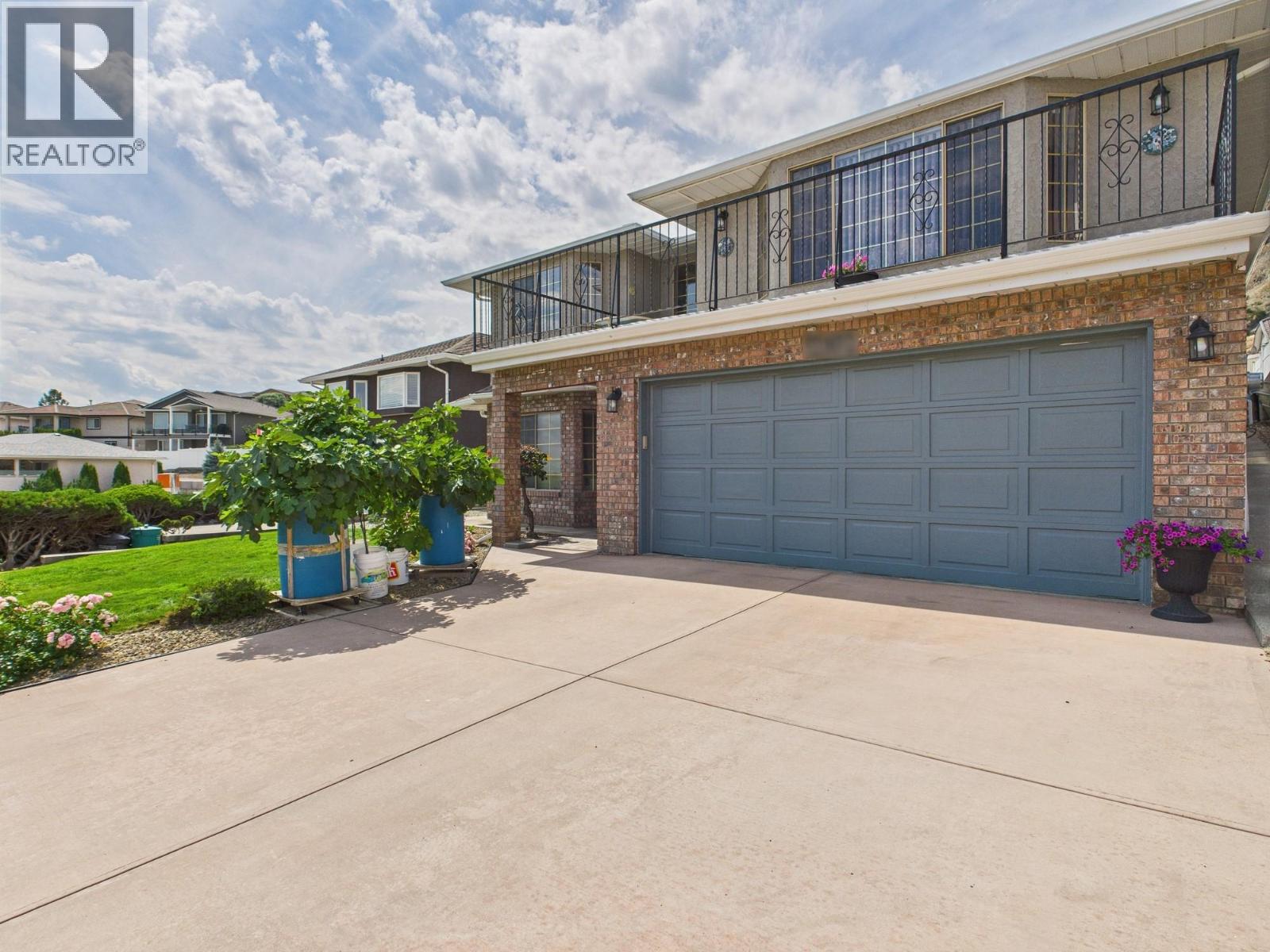 Picture for 12102 Golf Course  Drive