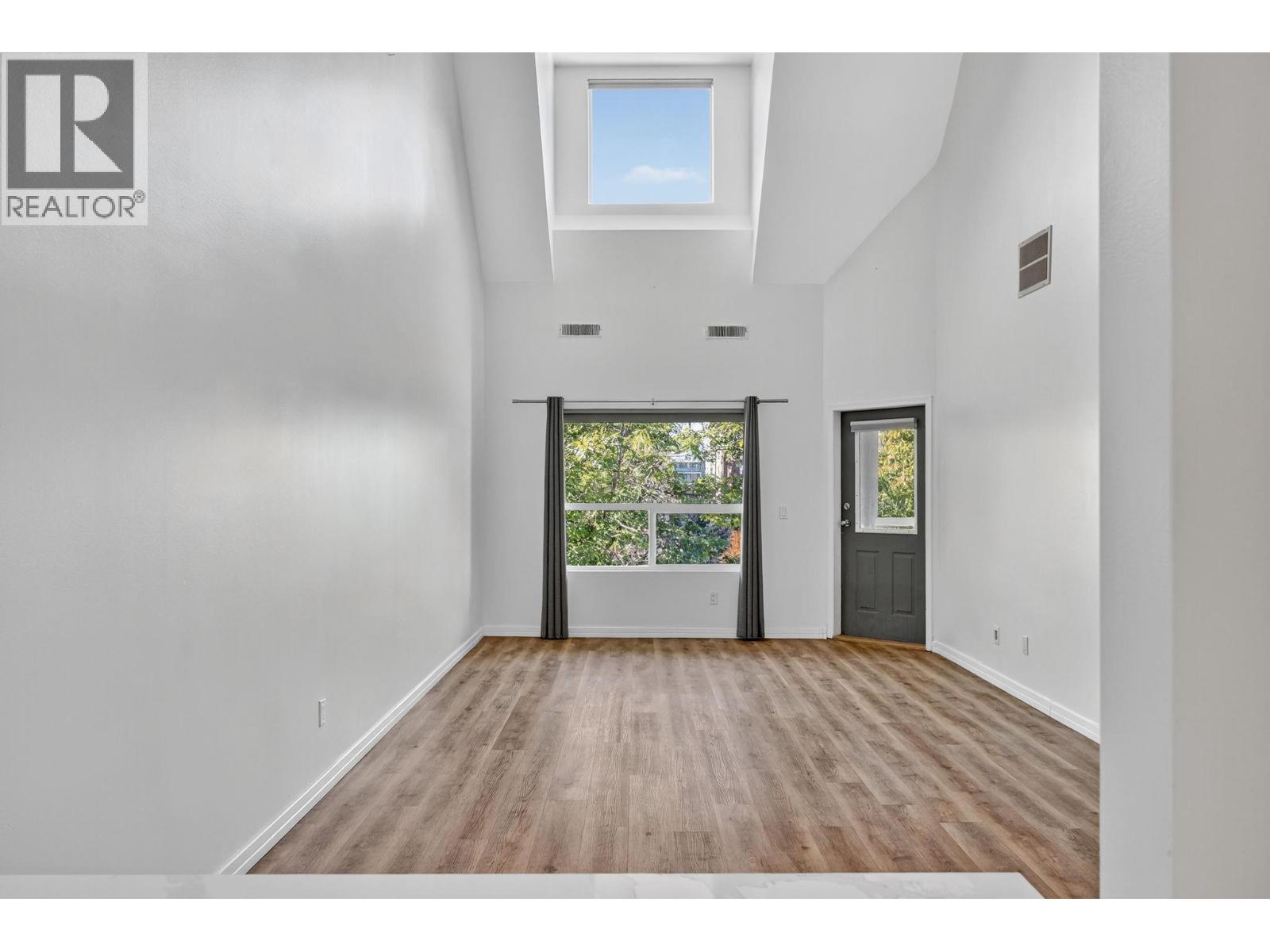 Picture for Unit #308, 1965 Durnin  Road