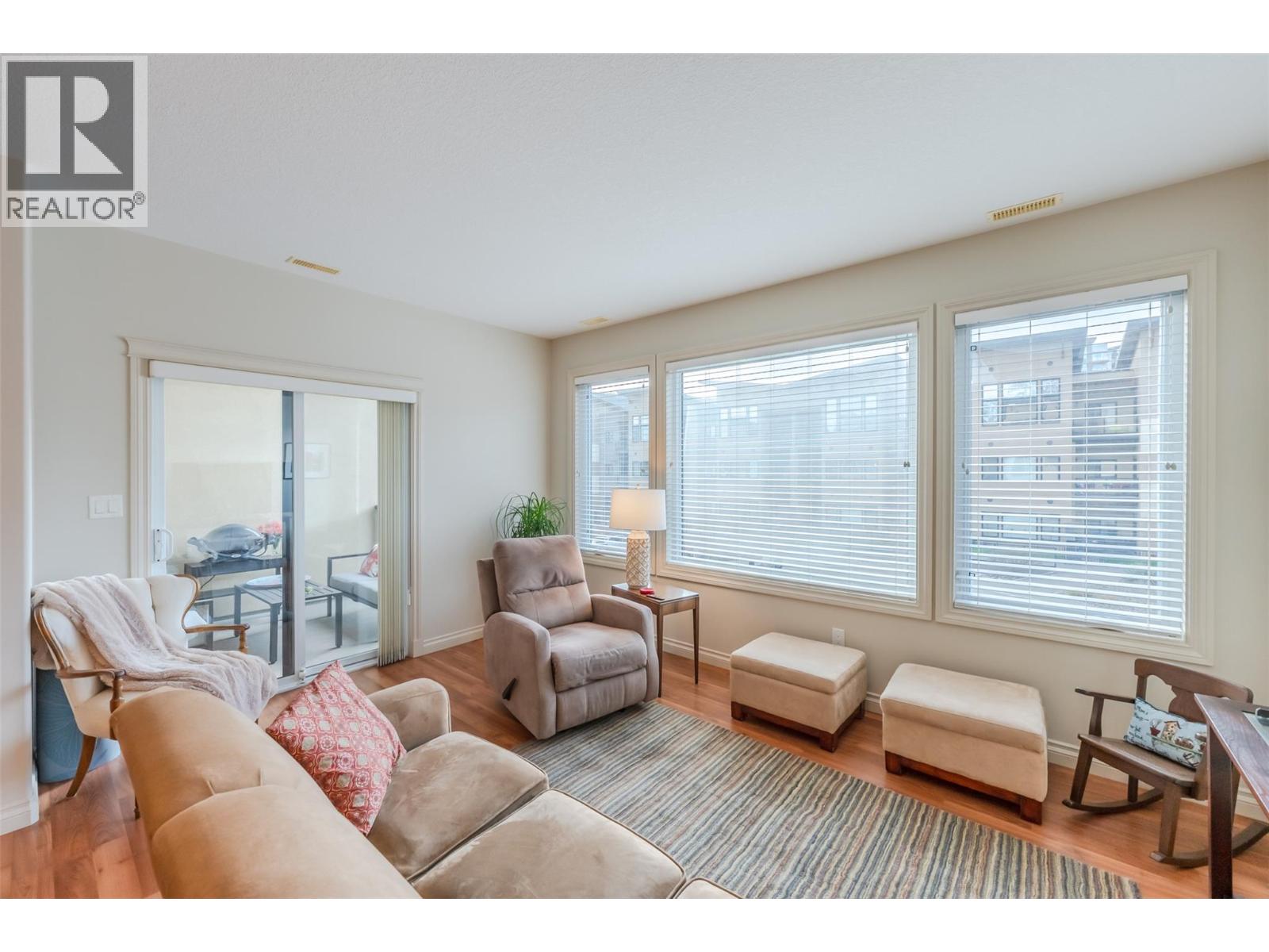 Picture for Unit #304, 3311 Wilson  Street
