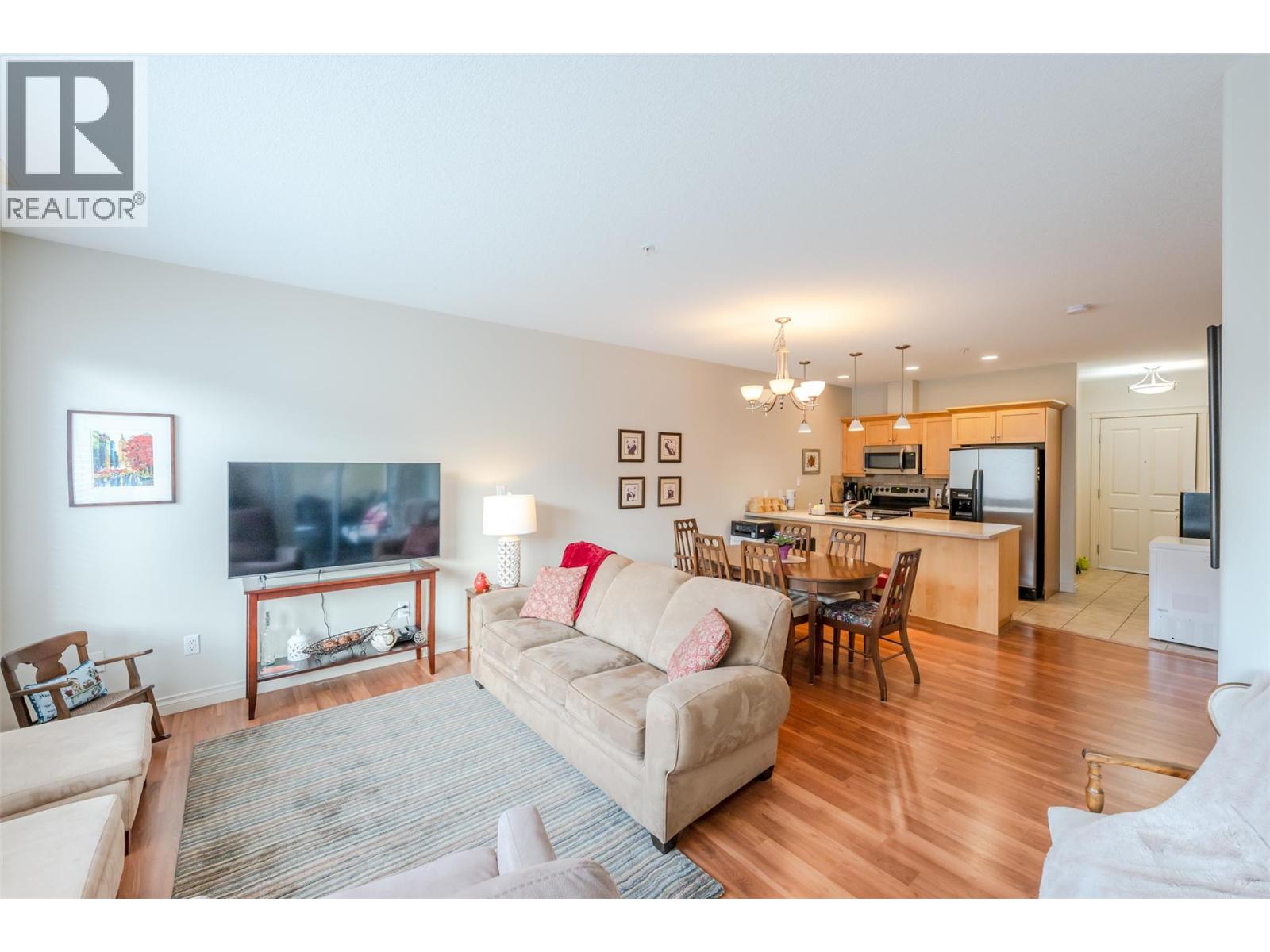 Picture for Unit #304, 3311 Wilson  Street