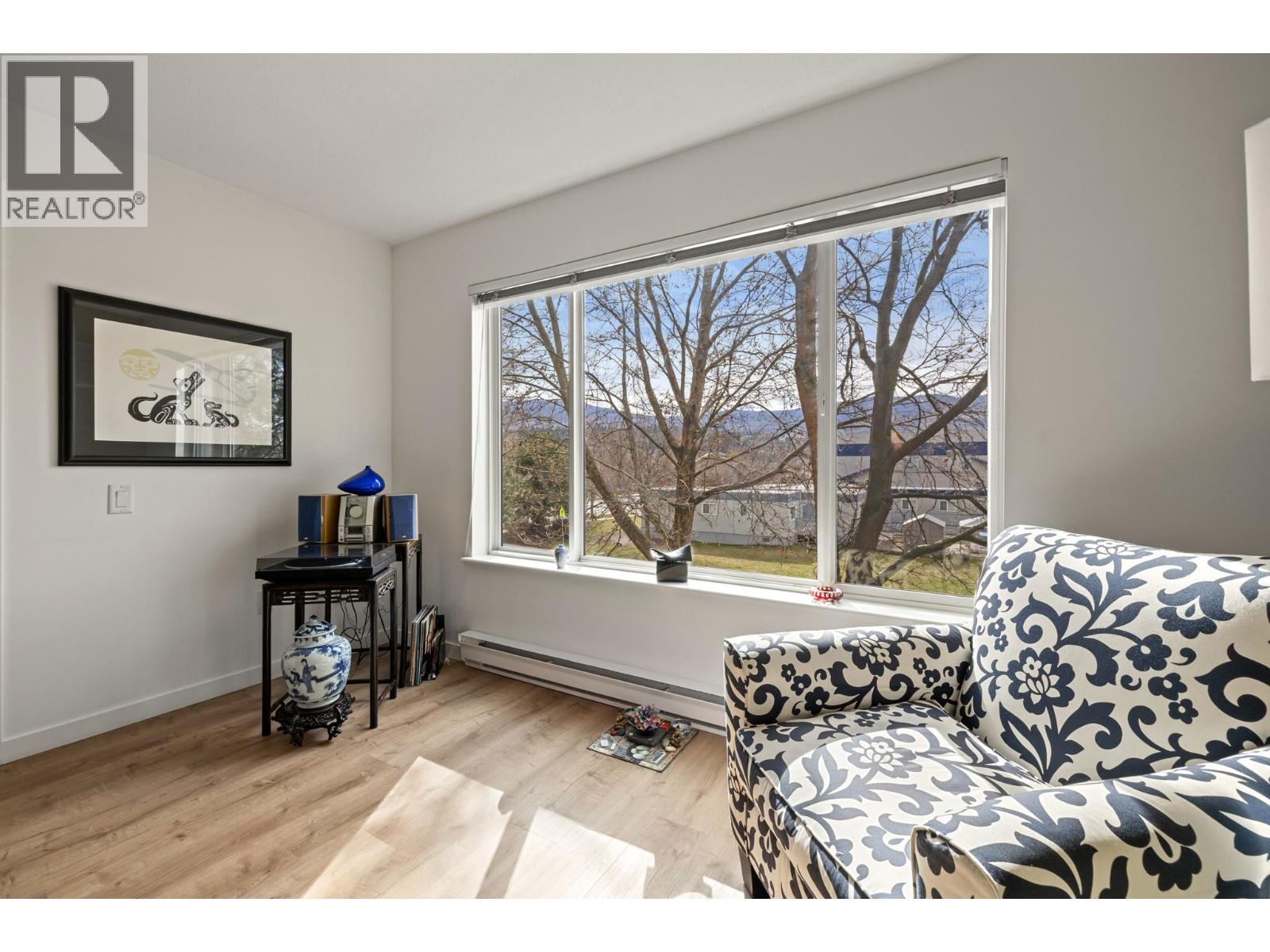 Picture for Unit #204, 686 Lequime  Road