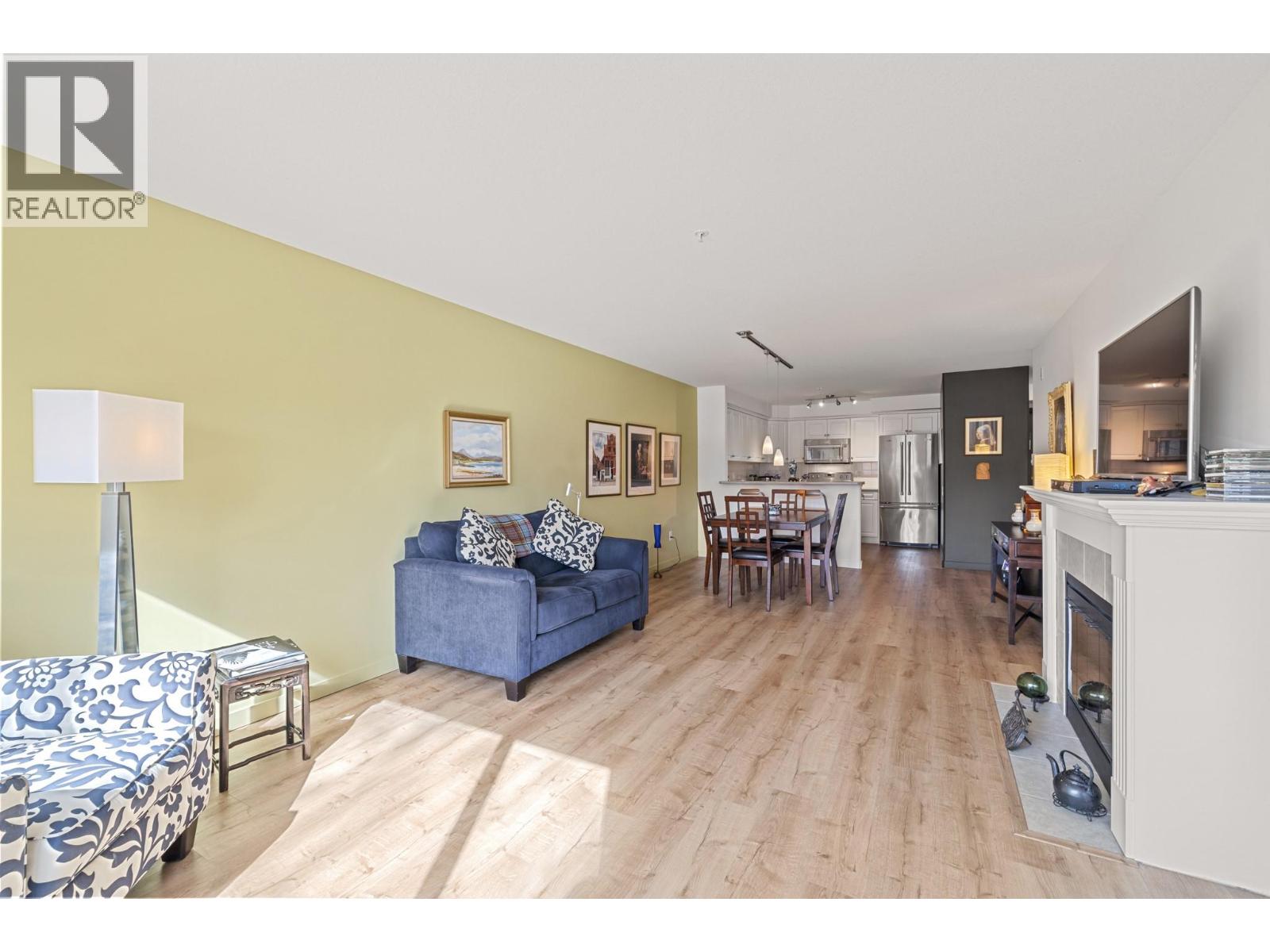 Picture for Unit #204, 686 Lequime  Road