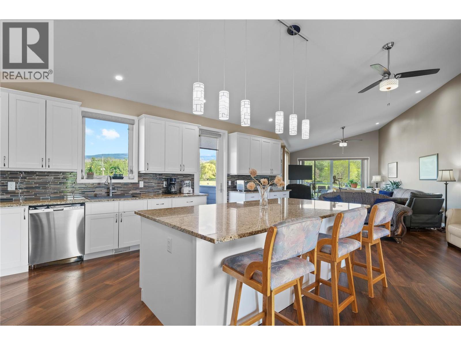 Picture for 3810 Casorso  Road