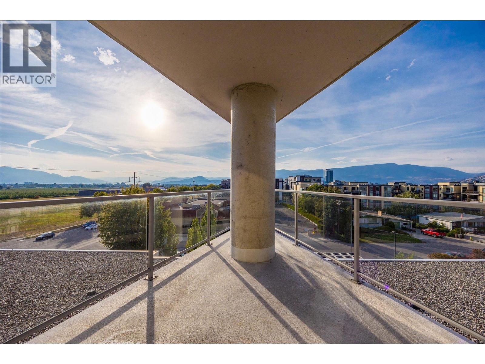 Picture for Unit #401, 2040 Springfield  Road https://www.cirrealty.ca/reb/bc/4/10363124_14.jpg