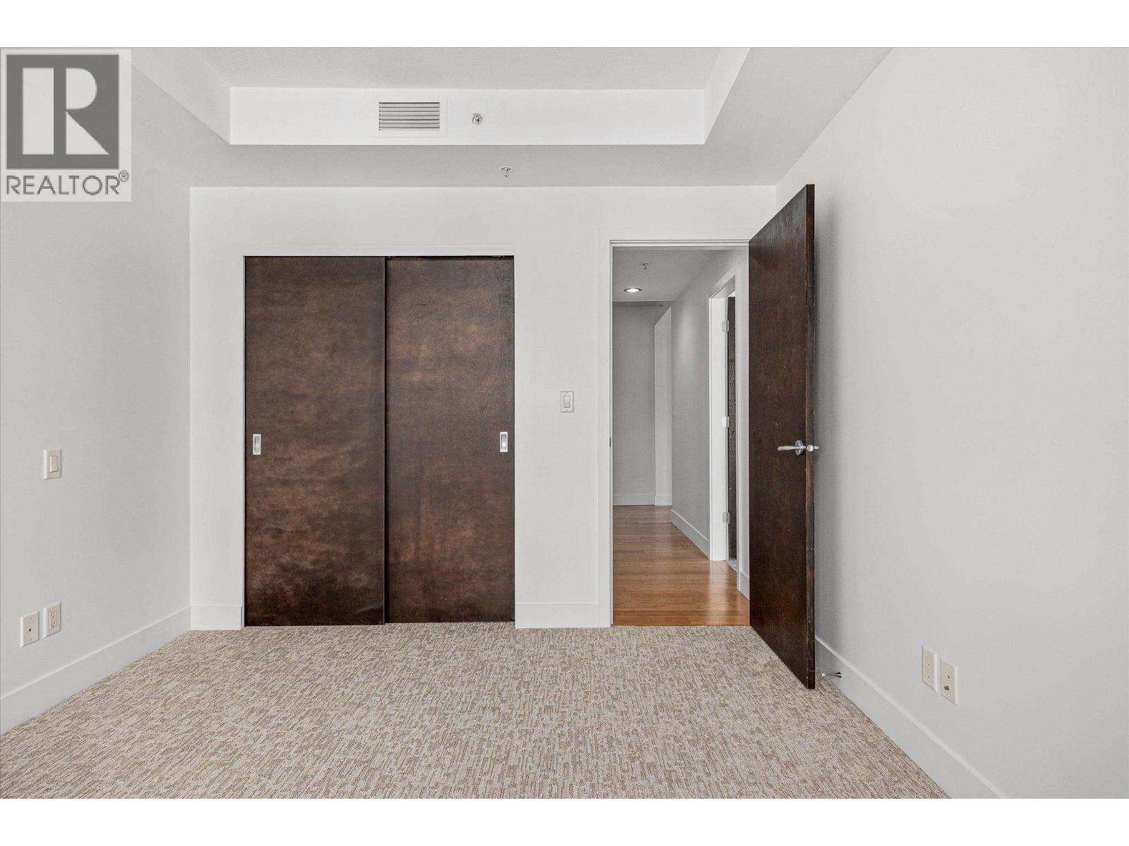 Picture for Unit #401, 2040 Springfield  Road https://www.cirrealty.ca/reb/bc/4/10363124_27.jpg