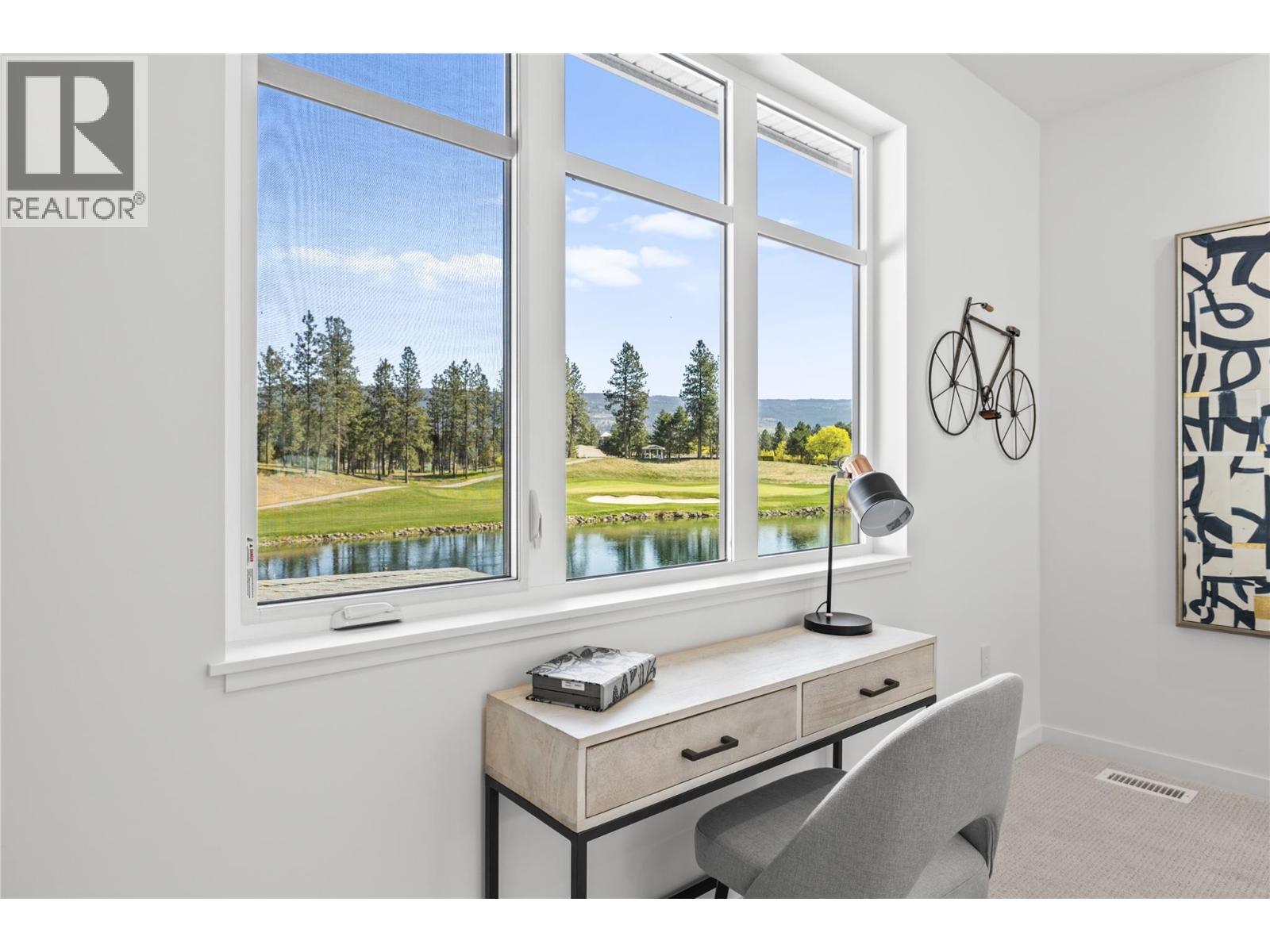 Picture for Unit #9, 1979 Country Club  Drive https://www.cirrealty.ca/reb/bc/4/10363334_26.jpg