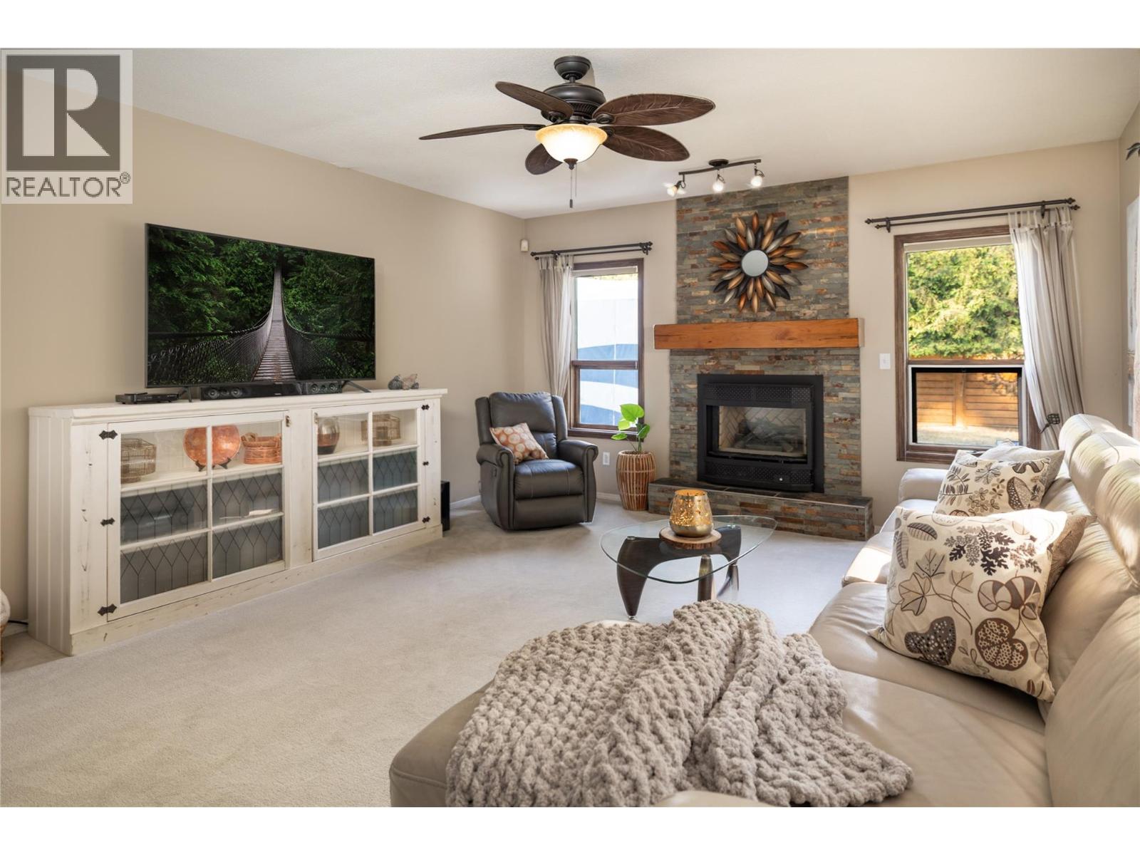 Picture for 4692 GORDON  Drive