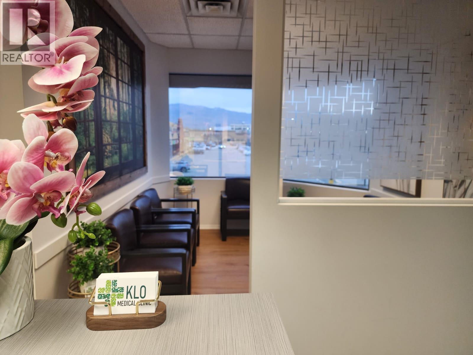 Picture for Unit #205, 616 KLO  Road https://www.cirrealty.ca/reb/bc/4/10363494_25.jpg