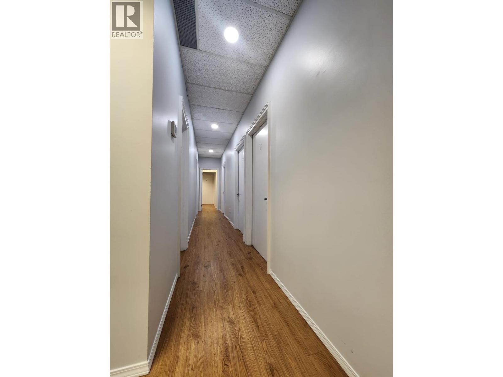 Picture for Unit #205, 616 KLO  Road https://www.cirrealty.ca/reb/bc/4/10363494_36.jpg