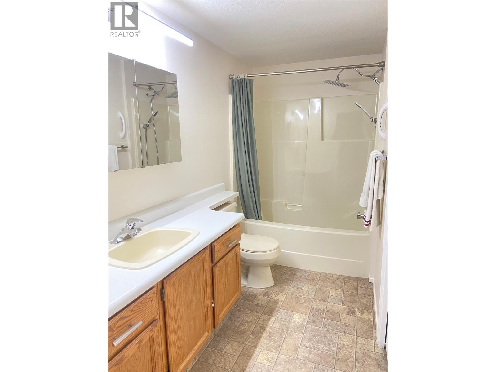 Picture for Unit #101, 1170 Brookside  Avenue https://www.cirrealty.ca/reb/bc/4/10363534_24.jpg