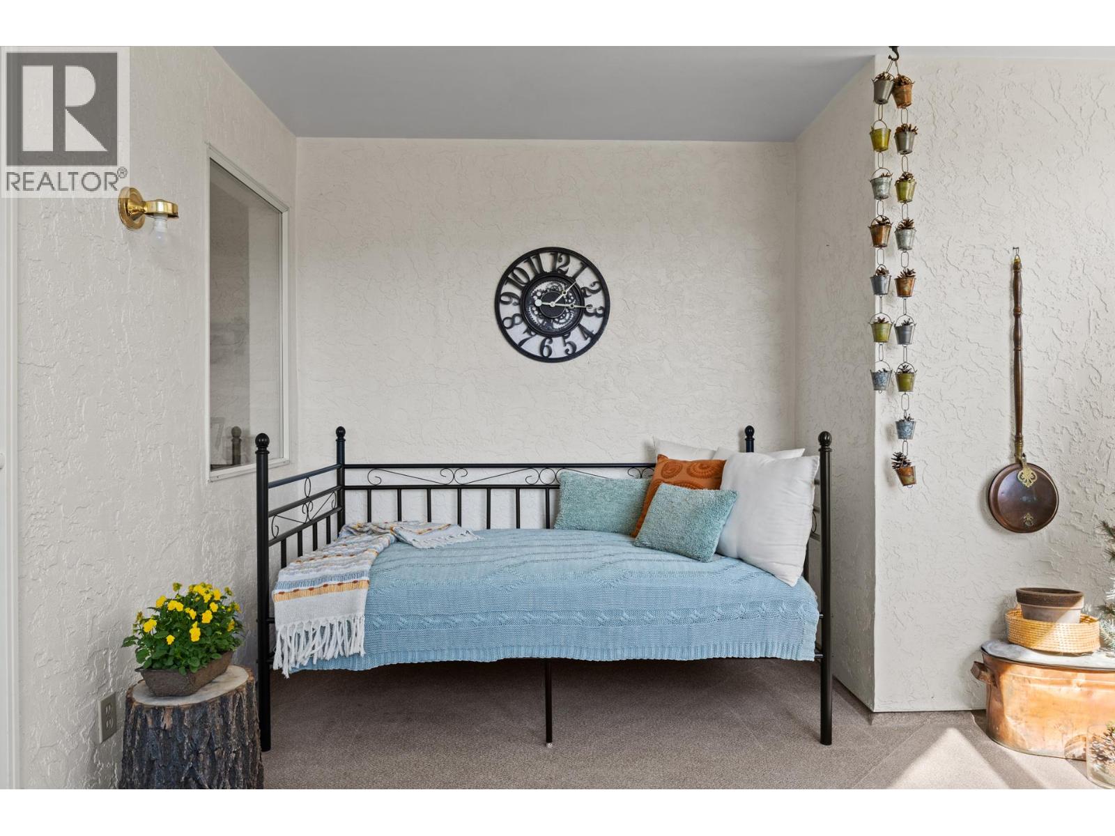 Picture for Unit #101, 1170 Brookside  Avenue https://www.cirrealty.ca/reb/bc/4/10363534_31.jpg